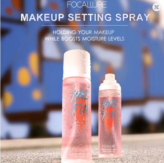 Long-Lasting Makeup Setting Spray - Smear-Proof & Hydrating Finish